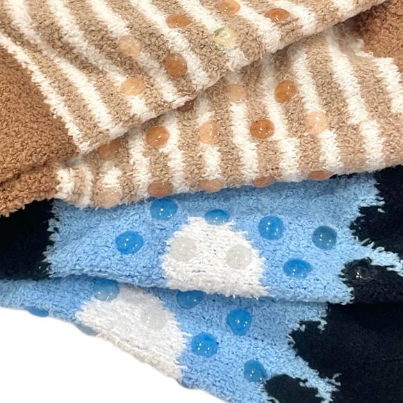 SNUGADOO Soft Fuzzy Non-Slip Character Kids Socks Bear & Panda 2-Pair Set NWT - Picture 5 of 7